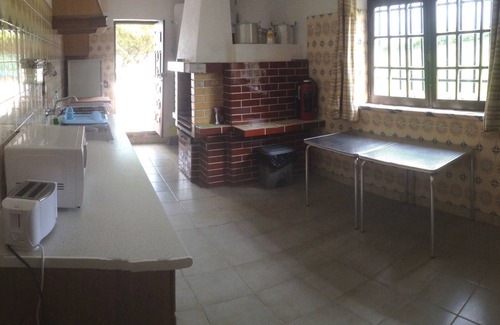Alcobaca Apartment | Alcobaça near Nazaré and S Martinho do Porto Beaches - Apart3Bedrooms5/8 Pax-floor 0