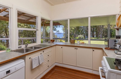 Mayers Flat Cottage | Aleda House on the Myall Lakes