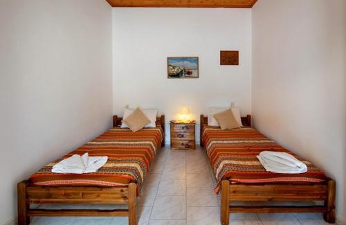 Longos Apartment | Alekos House