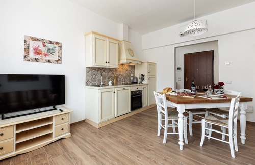 Greve in Chianti Apartment | ALESSANDRO HOUSE - Sangiovese house with mini-pool in the center of Greve