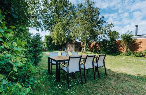 Ouddorp House | Alexanderpark 13 - Ouddorp Vieux village NOT INTENDED FOR COMPANY OR WORK-RELATED STAYS