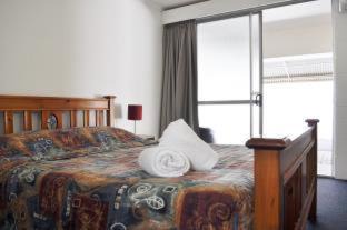 Bundaberg West Hotel | Alexandra Park Motor Inn
