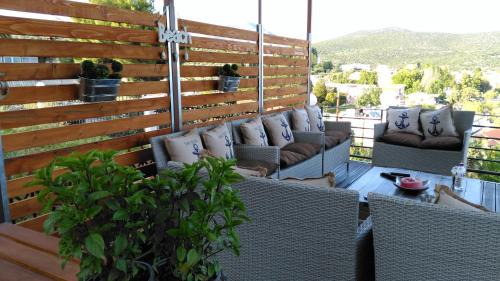 Glyfa Apartment | Alexandra's Glifa Apartments