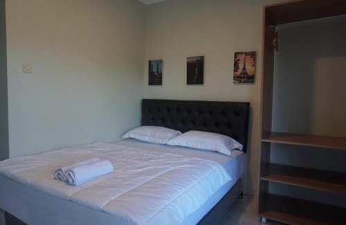 Selong House | Alexandria12 Guest House