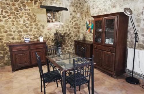 Medina De Pomar House | Algarabiastaying 2 granja San Julián