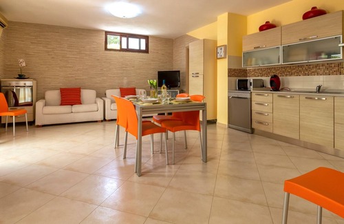 Alghero Villa | Alghero, Master Villa, with covered garden veranda 4 bedrooms, for 10 people