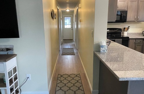 Algonac Apartment | Algonac, Great Place To Stay With Water Access To St. Clair River