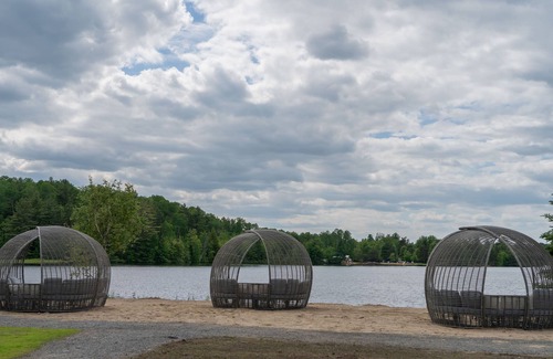 South Algonquin Cabin | Algonquin's Edge Resort | Dome 5