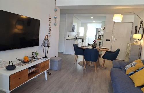 Coveta Fuma Apartment | Alicante El Campello 1º línea de playa