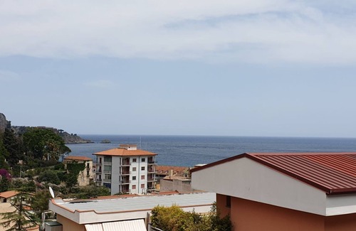 Villagonia Apartment | Alice House - the apartment with the terrace