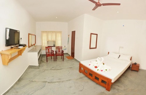 Mahabalipuram Hotel | Alice Paradise by Moonrakers