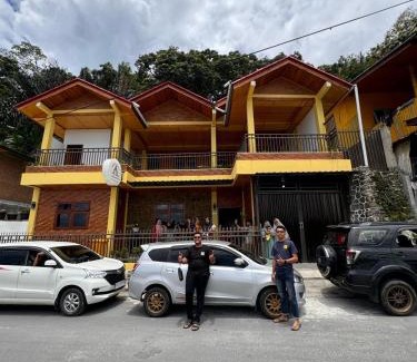 Tuk Tuk Villa | Alice Villa