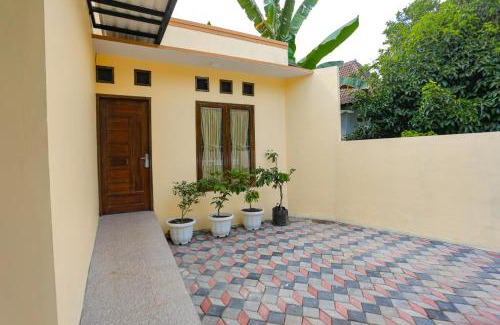 Ngaglik House | Aliem Homestay Jogja