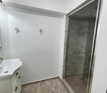 Drobeta-Turnu Severin Apartment | Aliseo Theater 1