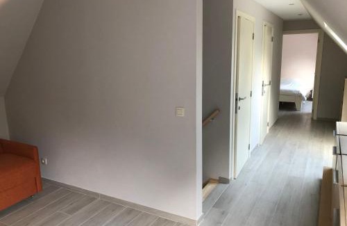 Nieuwmunster House | Alix
