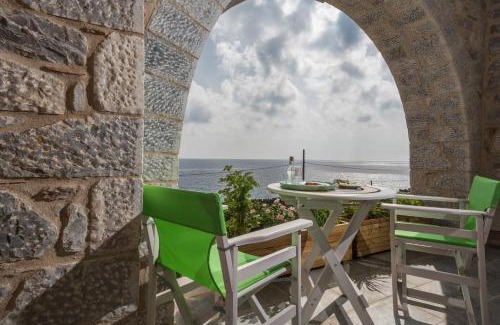 Itilo Apartment | Alkyon SeaSide Studios