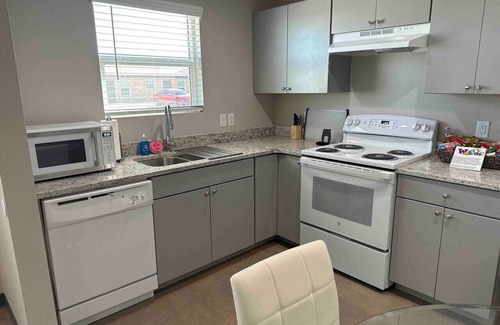 Clovis Apartment | All Brand New! Charming and Cozy Apartment