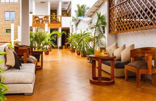Bahia de la Academia Apartment | All INCLUSIVE GALAPAGOS & BEYOND 2