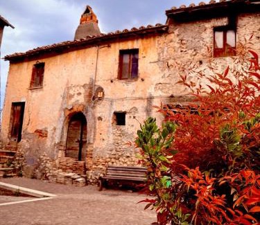 Civitella San Paolo House | All-Inclusive Castle House Near Rome