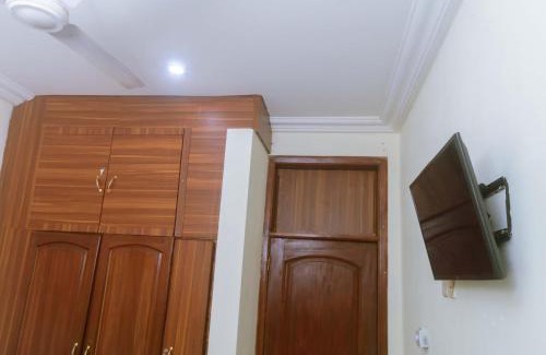 Teshie Apartment | All-inclusive Studio Apt "12-Mins From Airport"
