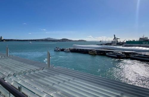 Auckland Central Business District Apartment | All New Penthouse on Princes Wharf! The Soul of Auckland! Free Parking!