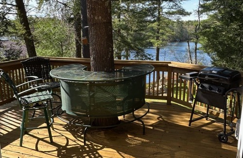 Northwood Cabin | All-Season Cozy Lakeside Cabin in Northwood, NH- 2 Bdr, great views