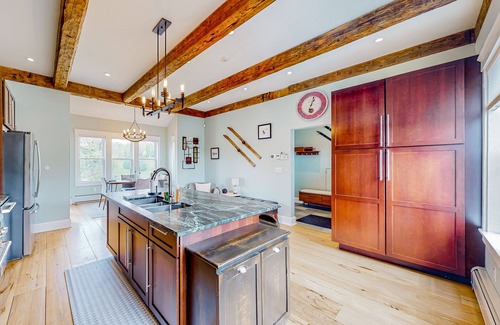 Waterbury Center Apartment | All-season escape in a vintage farmhouse with updated interior & on-site hot tub