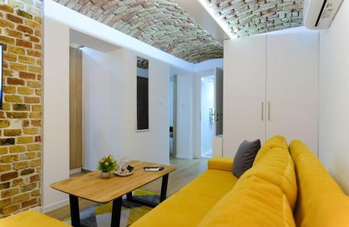 Old Town Apartment | All seasons apartments Sarajevo with free parking