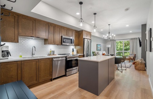 Copperstone Resort Apartment | All Year Heated Pool & Tub! New!