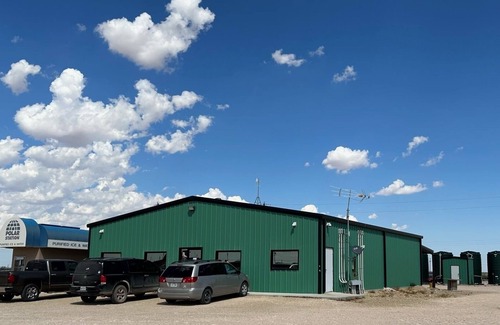 Crane Cabin | All your Workforce Housing Needs-Extended stay, nightly, weekly, & monthly stay.