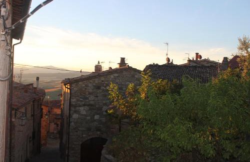 Castiglione d'Orcia Apartment | Alla Porta di Sopra