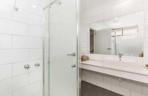 White Hills Hotel | Allara Motor Lodge