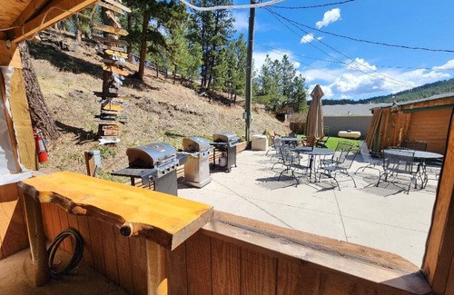 Hill City Cabin | Allen Gulch Cabins is the perfect location to stay and explore the Black Hills!