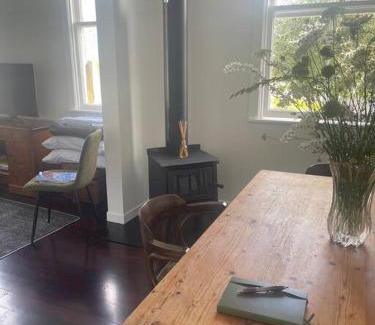 Featherston House | Alloa Petite
