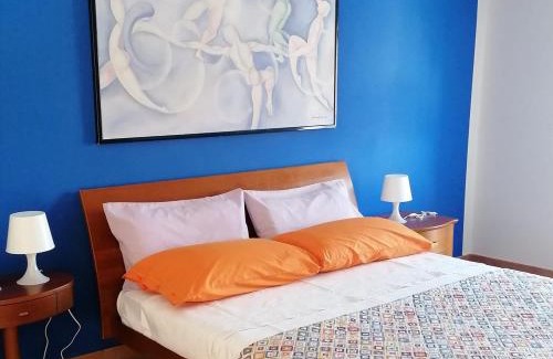 Revello Apartment | Alloggio del Castello da Germana Parcheggio gratuito