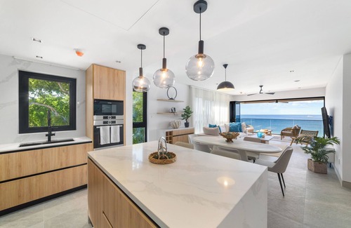 Brighton Apartment | Allure 401 - NEW Beachfront Condo On Brighton Beach