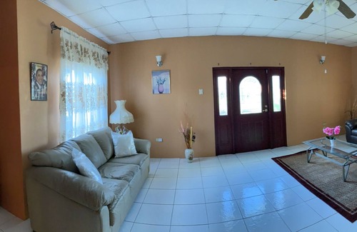 Piarco House | Alluring Ambrosia 3BR