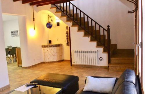 El Arenal House | ALMAHOME