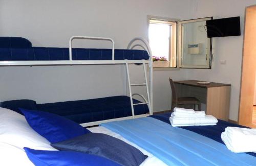 Specchiarica Bed & Breakfast | AlMaré B&B
