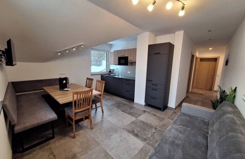Sonnenalpe Nassfeld Apartment | Almhaus Hochenwarter Apartment 4