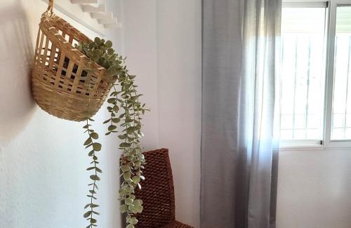 Nerja Apartment | Almijara 7 Apartamento con vistas, piscina y tenis