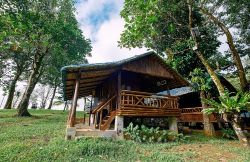Cavinti Apartment | Almost Heaven Lake Resort by Cocotel