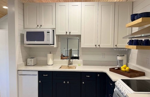 Pleasant View Apartment | Almost Nashville nBrand NEW studio apartment!