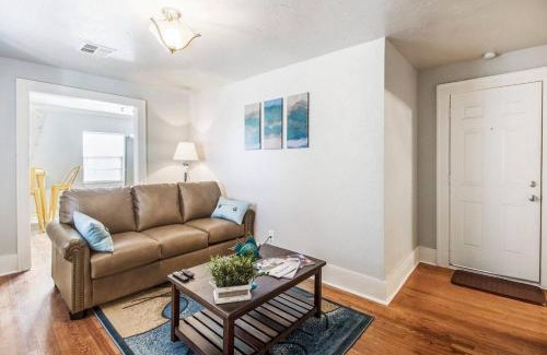 Central Oklahoma City Apartment | Aloha Beaches - near Uptown 23rd & Asian District