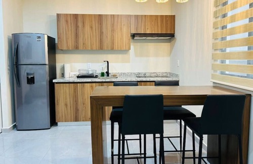 Lomas de Mazatlan Apartment | Alojamiento con Estilo y Acceso Directo al Parque