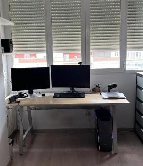 Ciudad Lineal Apartment | Alojamiento elegante y bien comunicado de corta duración no turístico