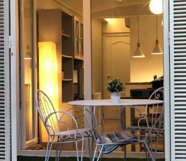 Burgos Apartment | Alojamientos Castellana Jardín 1 y 2 PARKING Y PISCINA GRATIS!