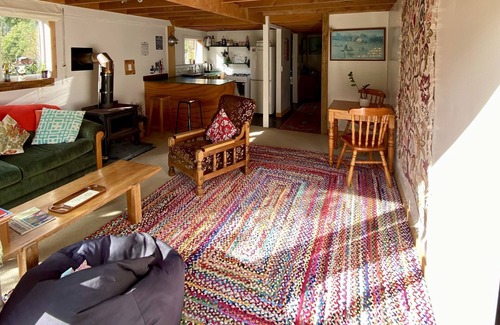 Kairuru Cabin | Alpacas Off Grid - Eco Cabin