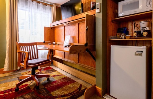 Evergreen Cabin | Alpen Way Chalet Mountain Lodge