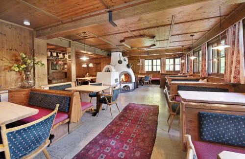 Mayrhofen Ski Chalet | Alpenchalet Lacknerbrunn bis 30 P
